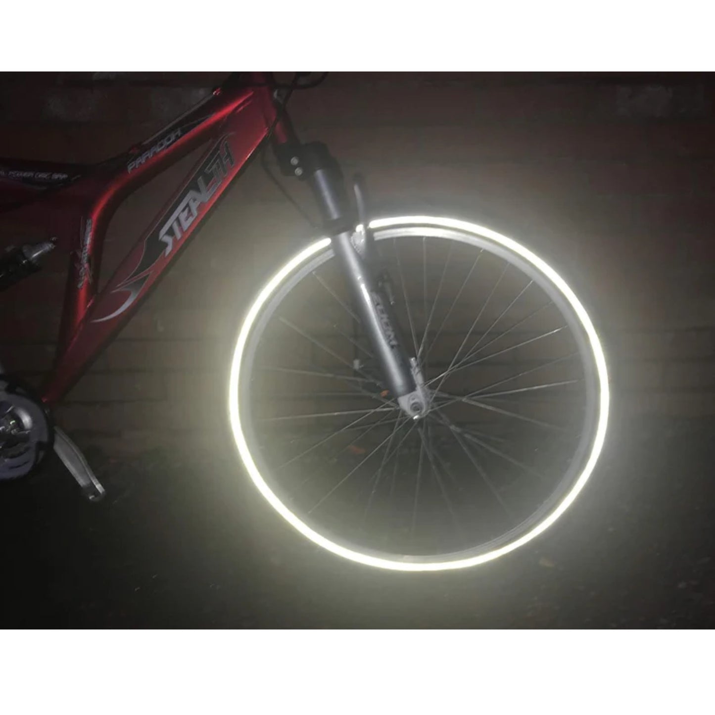 Awe High Visibility Reflective 700 x 35C Puncture Protection Road Bike Tyre